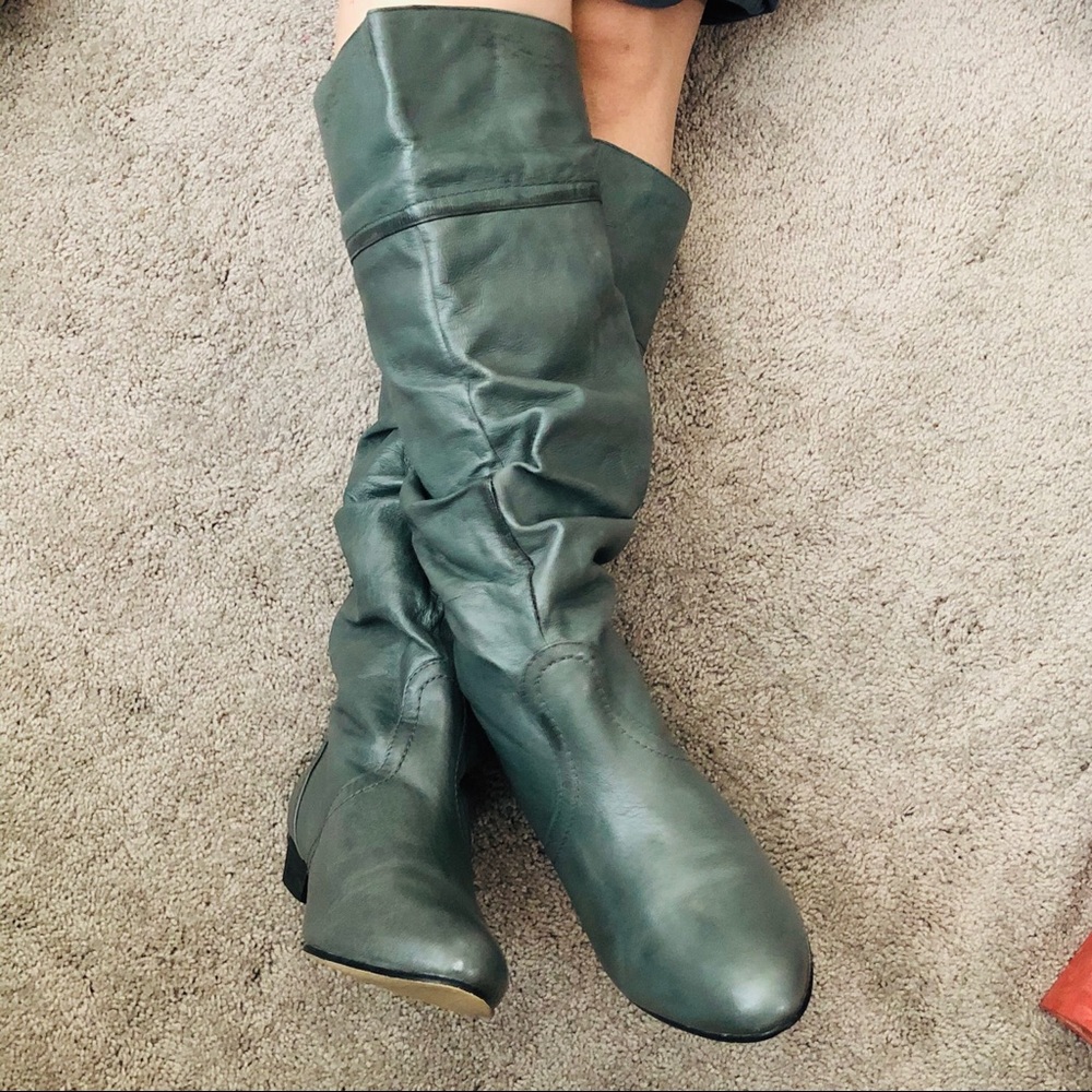 Gray Scrunched Aldo Boots